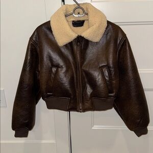 Brown distressed leather Sherpa lined bomber, size xs or 0 perfect fall layer